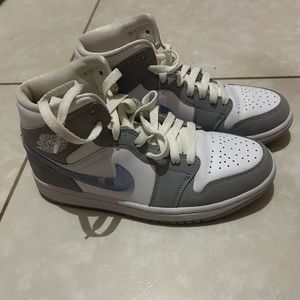 Jordan’s wolf grey